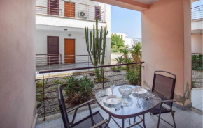 1 Bedroom Gorgeous Apartment In Isca Marina Badolato